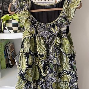 Ruffled sleeveless top